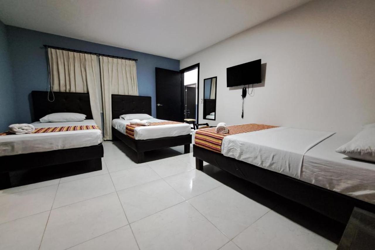 Hotel 9-25 Pereira Exterior photo